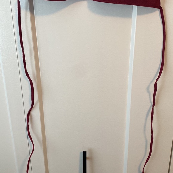 ✨ANY 2 FOR 15 ANY 3 FOR 20✨ Forever21 Suede Bikini Top - Picture 8 of 9